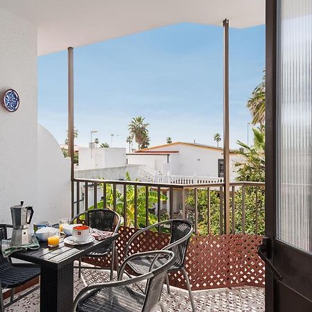 Apartamento Junto A La Playa En El Centro Conil De La Frontera Luaran gambar