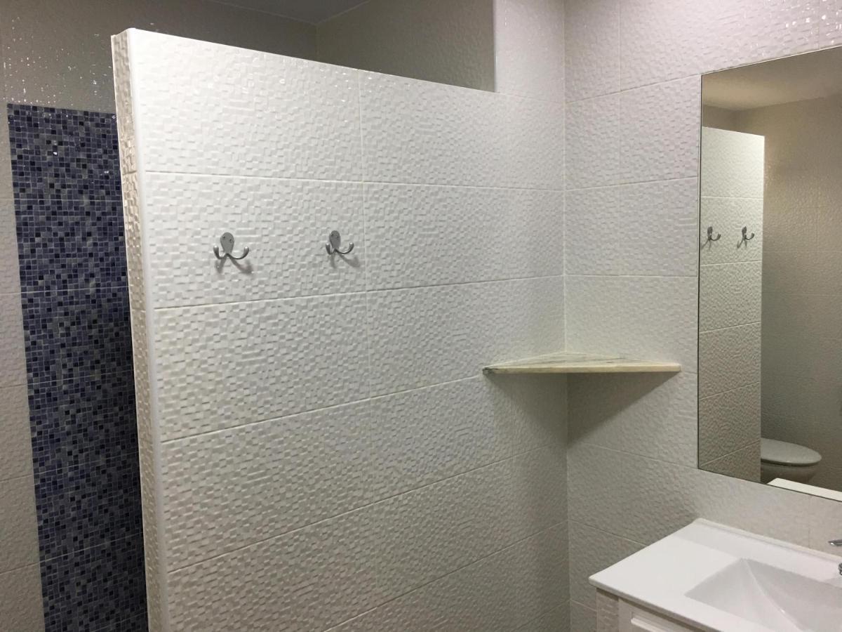Apartamento Junto A La Playa En El Centro Conil De La Frontera Luaran gambar
